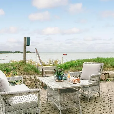 Ferienhaus Topi - 15m From The Sea By Interhome Bogense