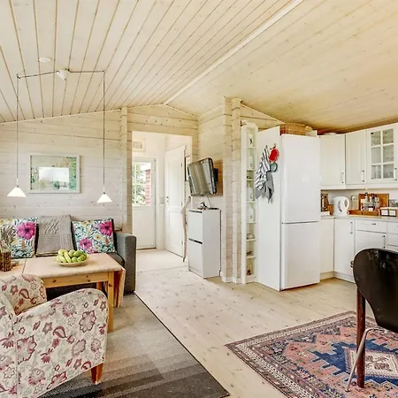 Ferienhaus Topi - 15m From The Sea By Interhome