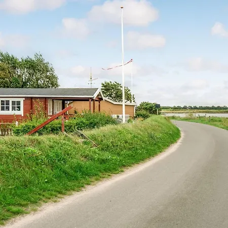 Ferienhaus Topi - 15m From The Sea By Interhome *